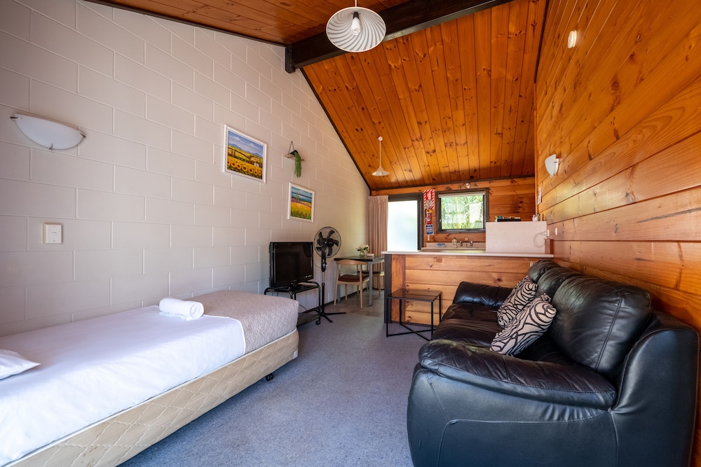 Comfort Suite photo 1
