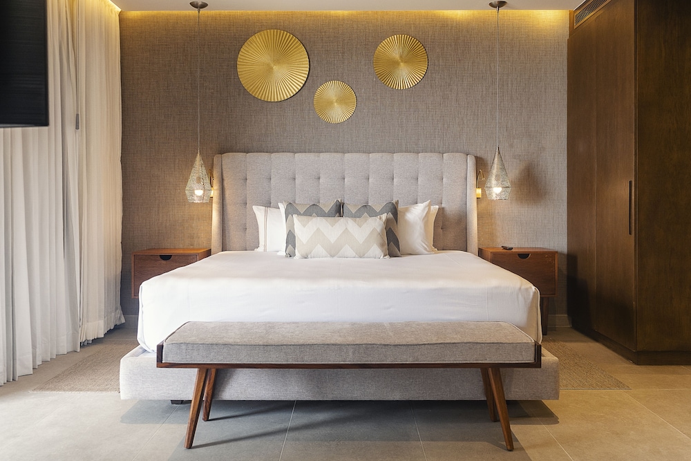 1 Bedroom Oceanview Residences