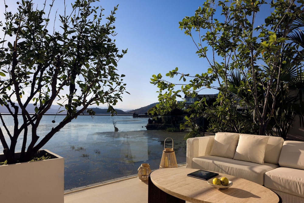 Romantic Double Room, Patio, Sea View