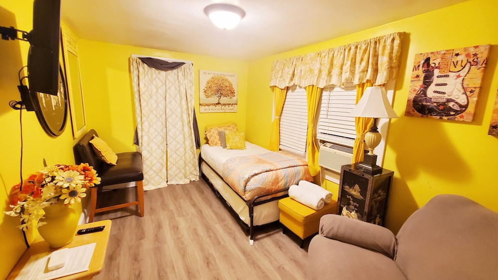 Shared Dormitory, 1 Bedroom photo 3