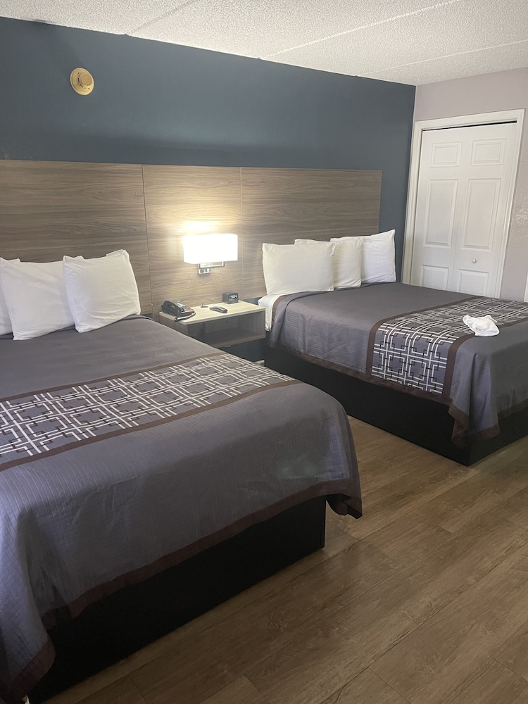 Double Room, 2 Double Beds photo 1