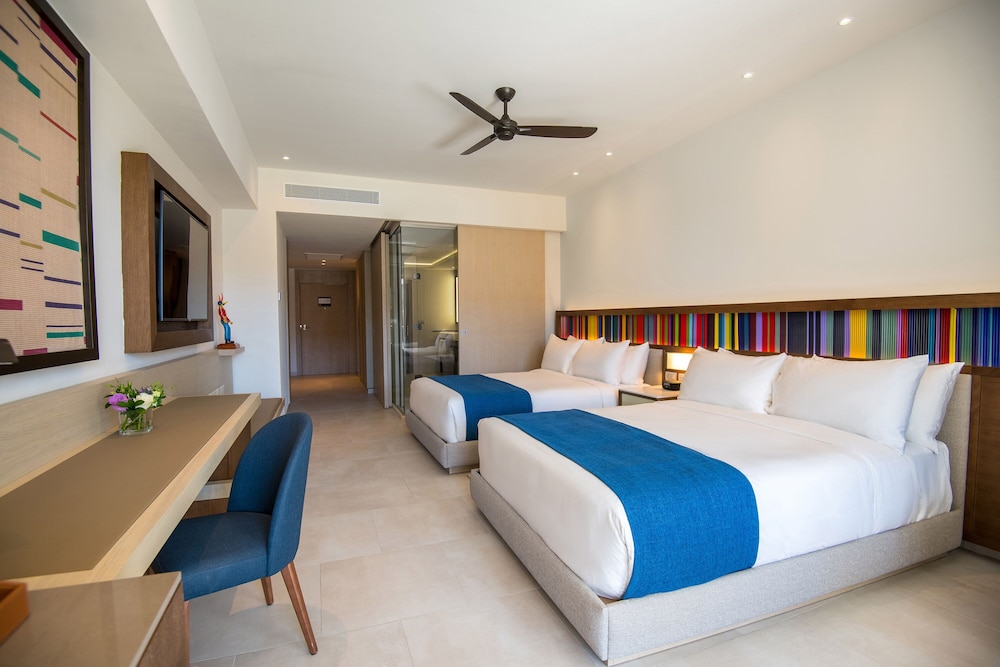 Ocean View Junior Suite Double - Photo 1