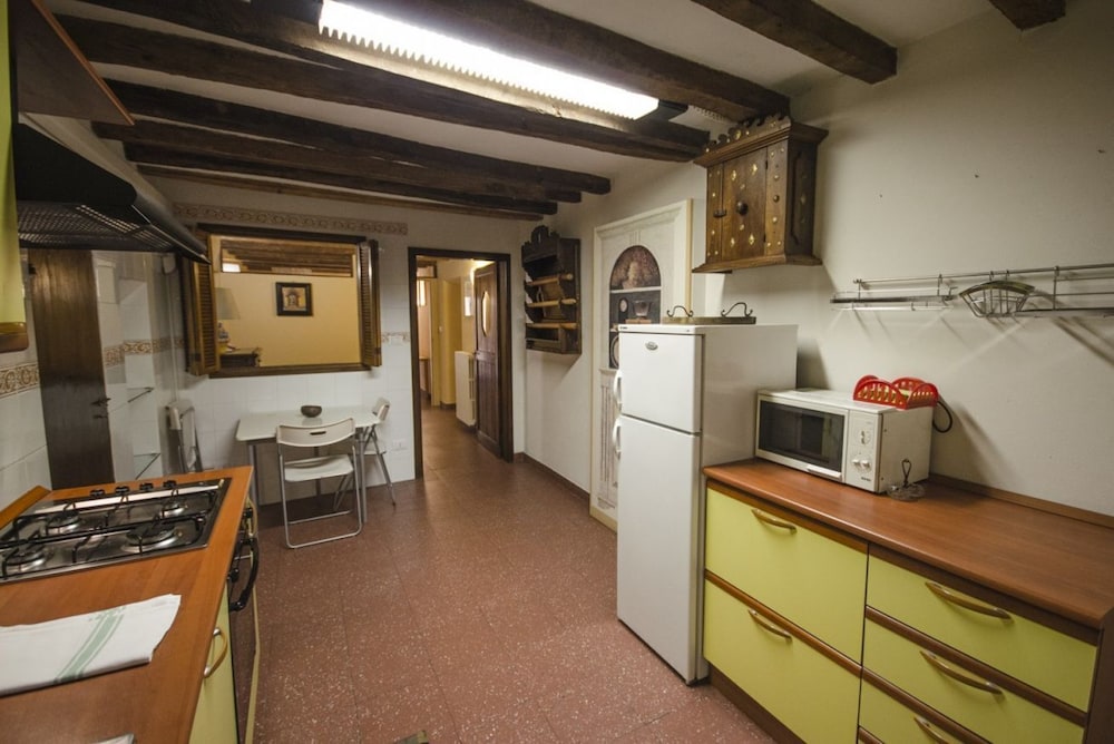 Business Room, 2 Double Beds, Non Smoking - Photo 3