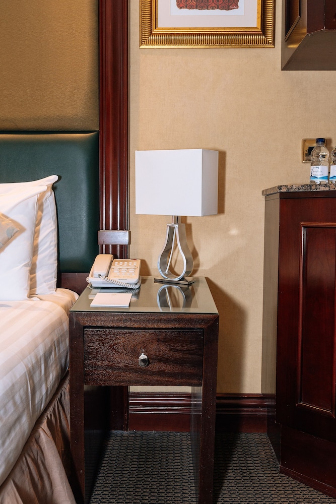 Executive Room photo 2