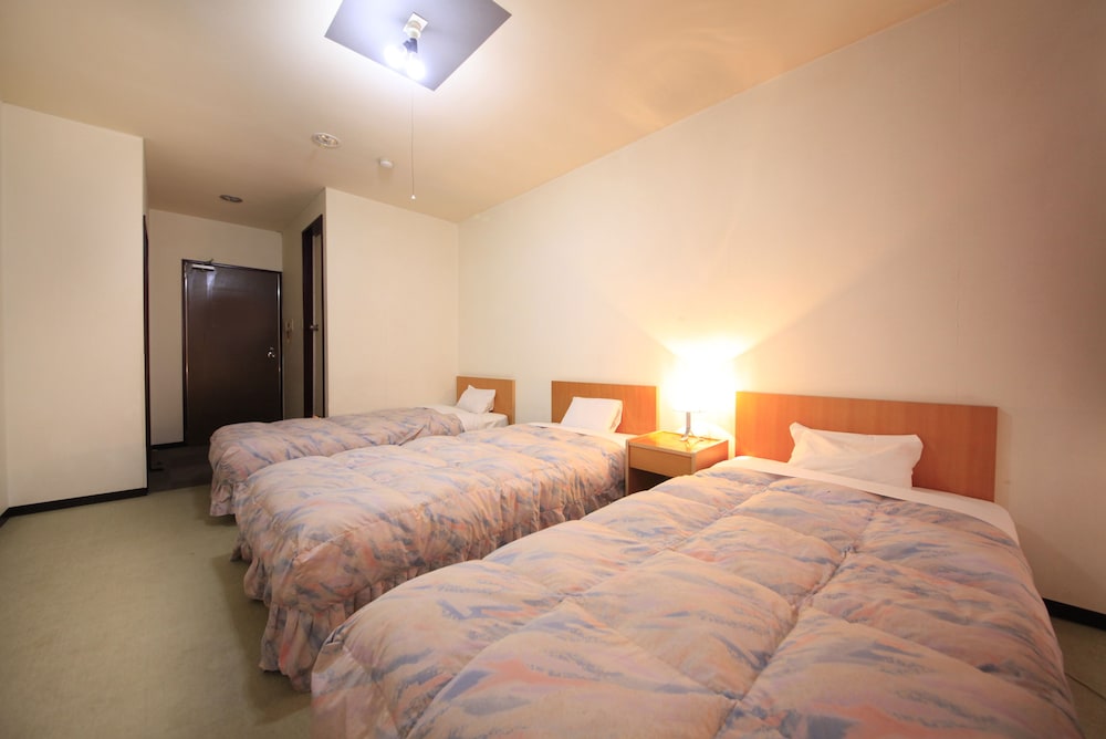 Triple Room, Private Bathroom photo 2