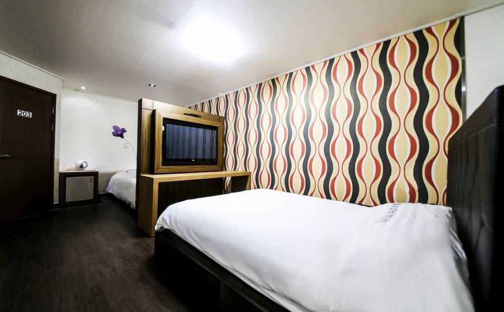 Standard Twin Room photo 1