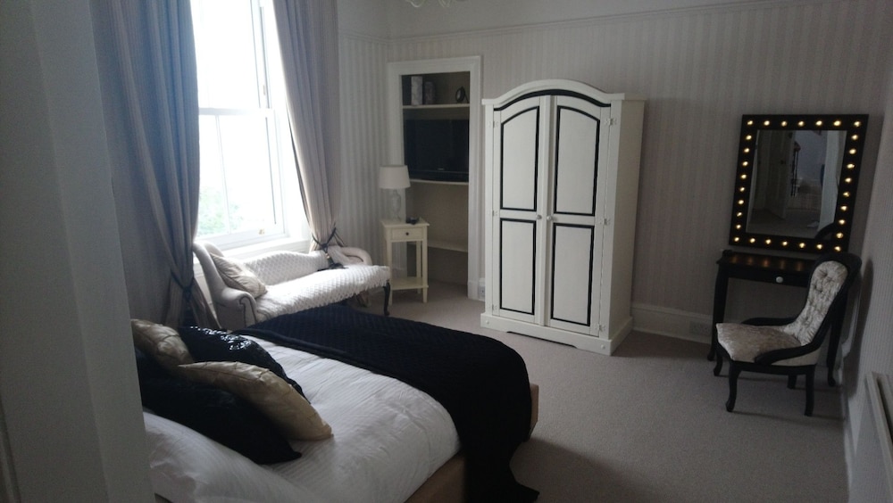 Deluxe Double Room, Bathtub (Neoclassical)