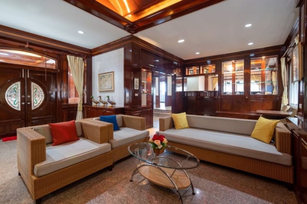 3 Bedrooms with Indoor Pool - Photo 1