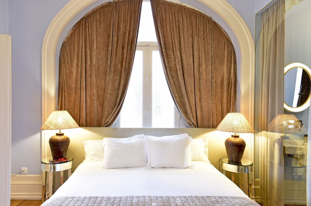 Deluxe Suite, River View photo 3