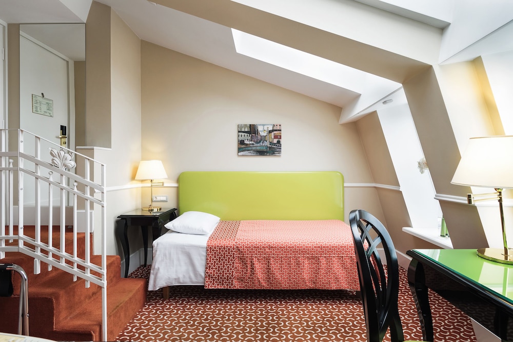 Classic Twin Room photo 2