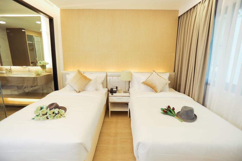 Superior Twin Room photo 3
