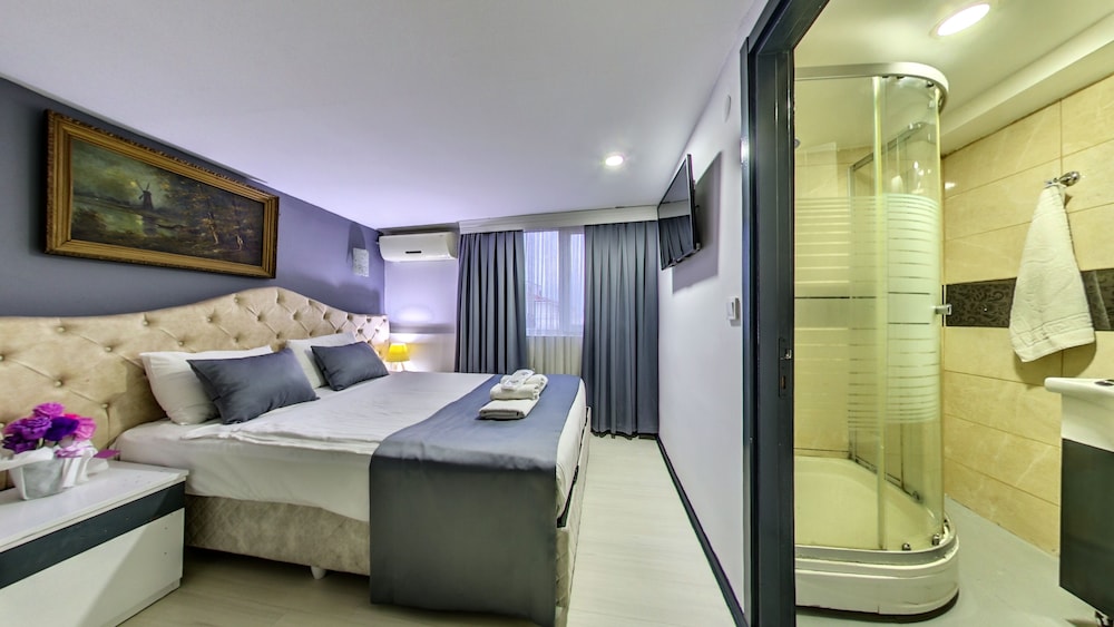 Basic Double Room photo 1