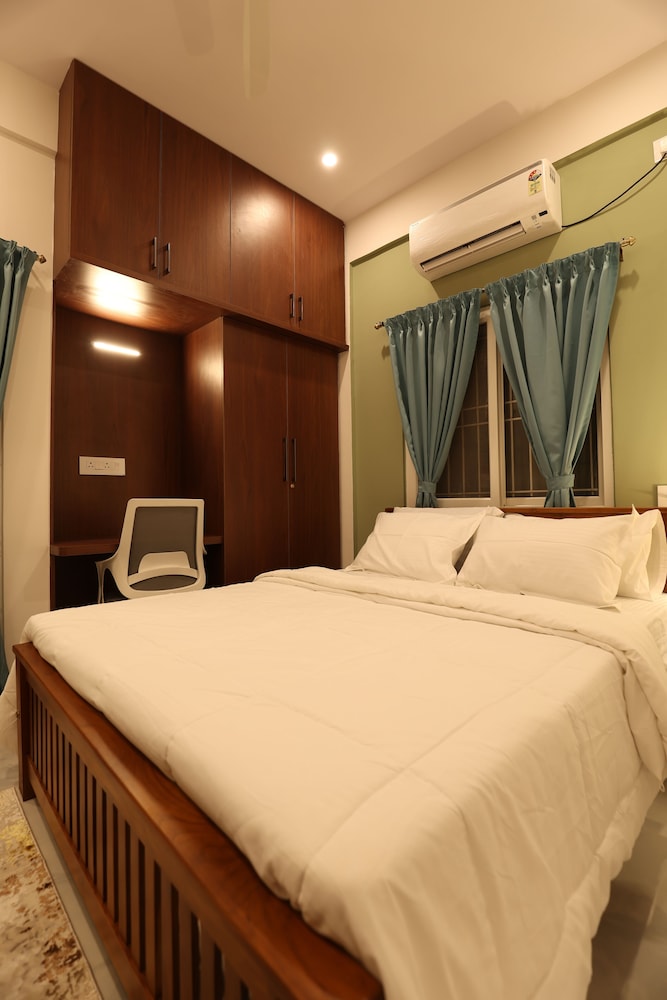 Double Luxury Suite Room Without Kitchen (2Bh)