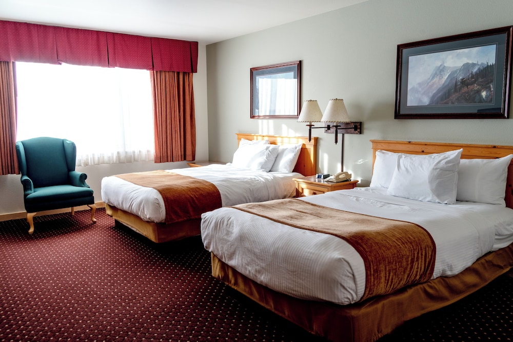 Standard Room, 2 Queen Beds photo 3