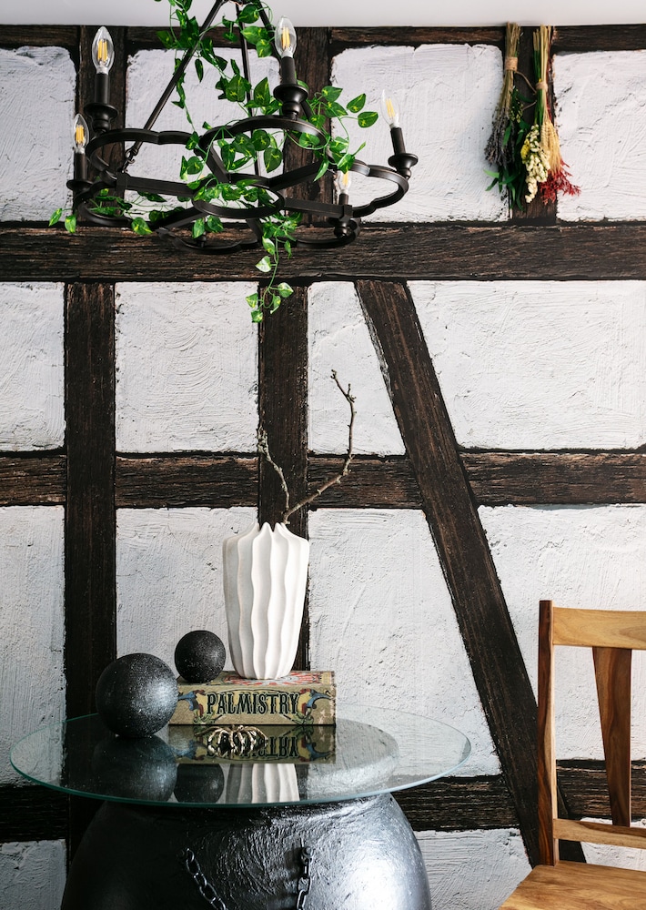 Witches Cottage 2-Queen Suite photo 2