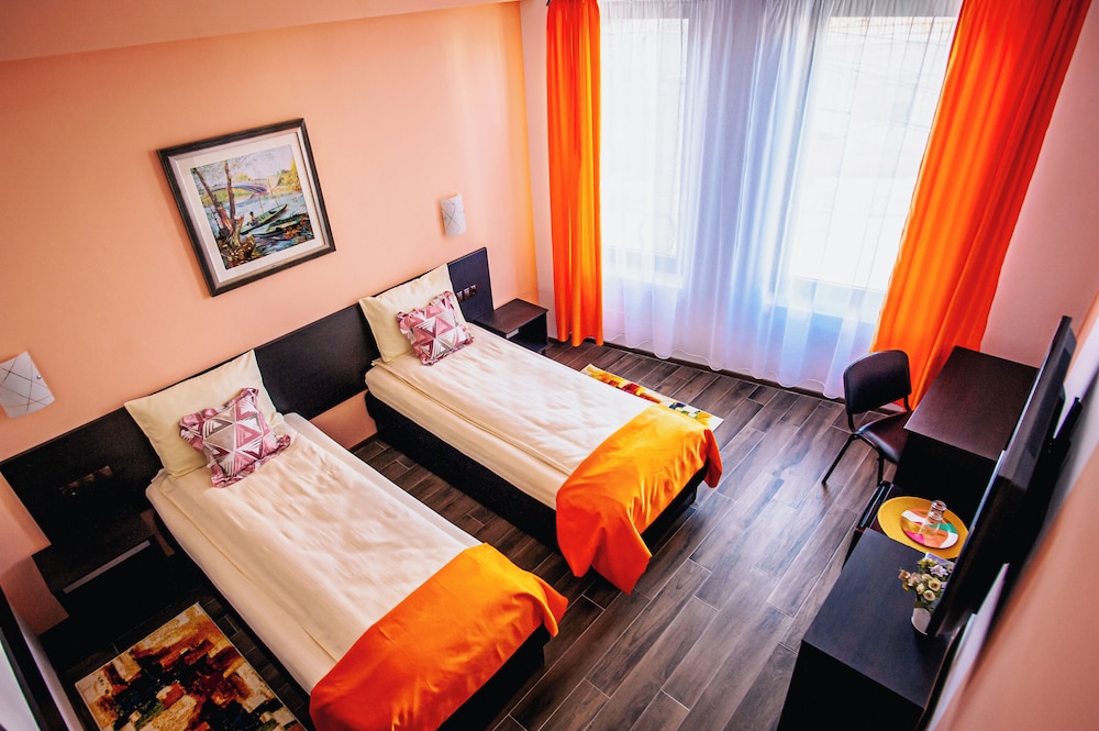 Comfort Twin Room
