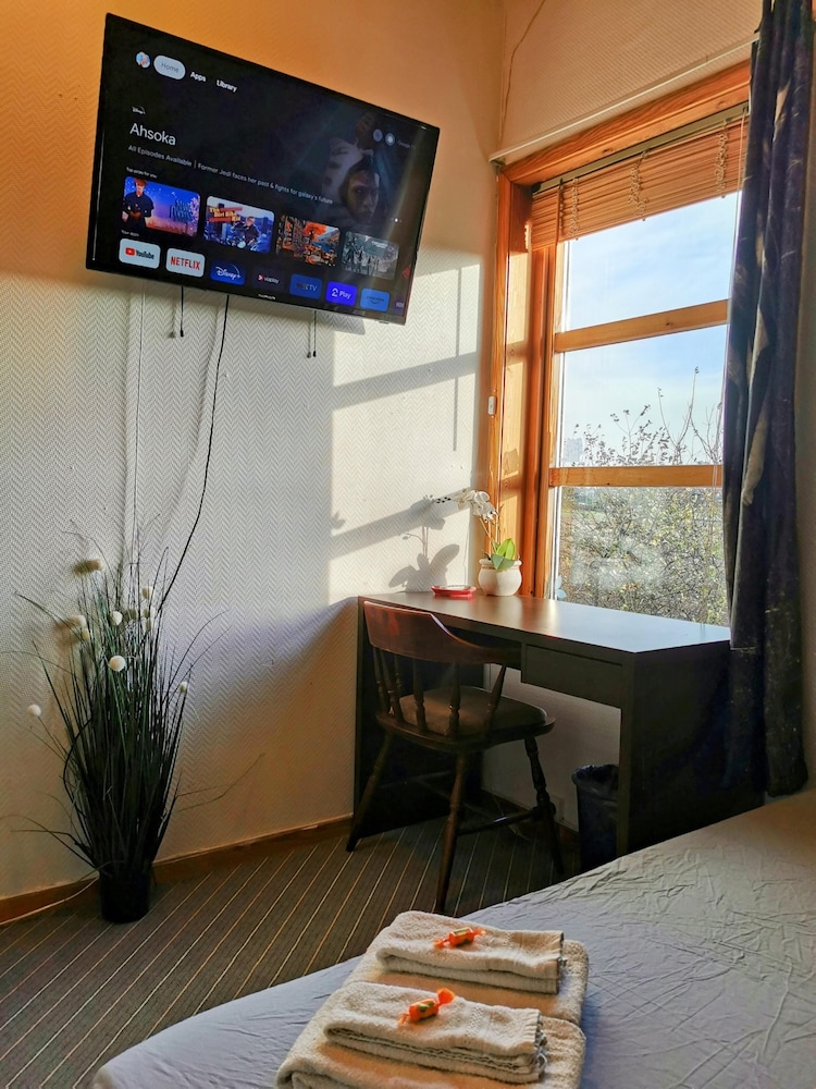 Premium Room, 1 Queen Bed, Garden View photo 2