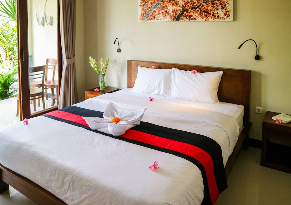 Deluxe Double Room with Coworking - Photo 4