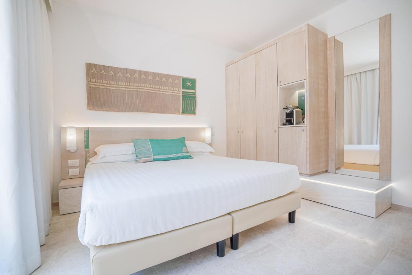 Standard Double Room - Photo 1
