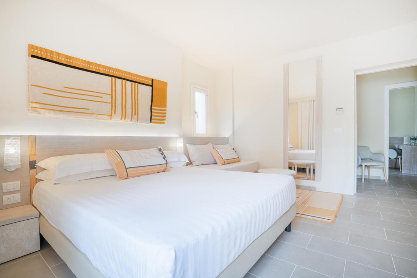 Junior Suite with Garden View - Photo 3
