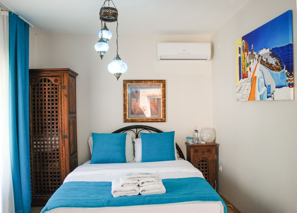 Basic Triple Room