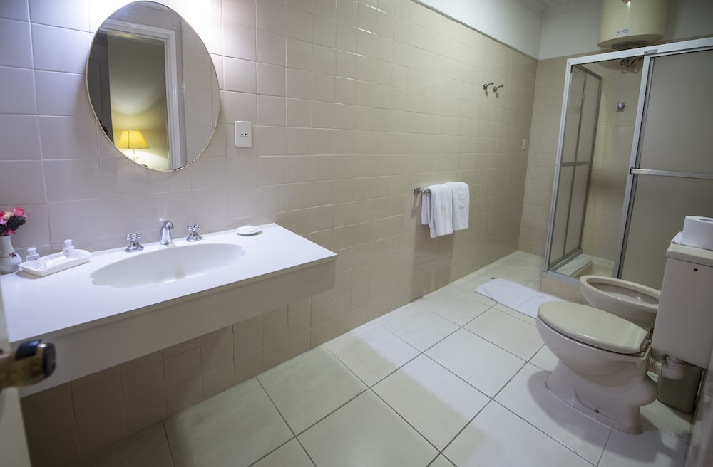 Double Room - Photo 11