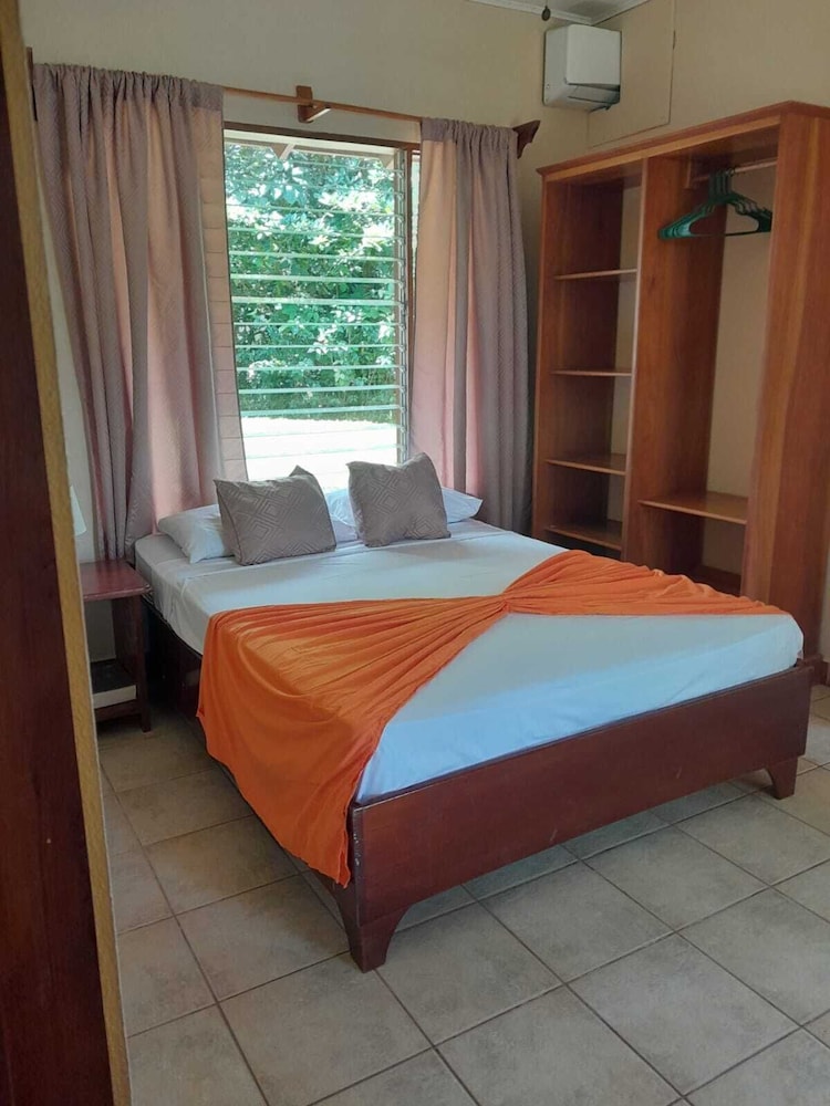 Family Villa, 2 Bedrooms, Mountain View 03
