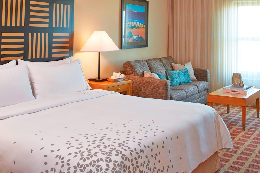 Pure, Executive Room, 1 King Bed with Sofa bed - Photo 2