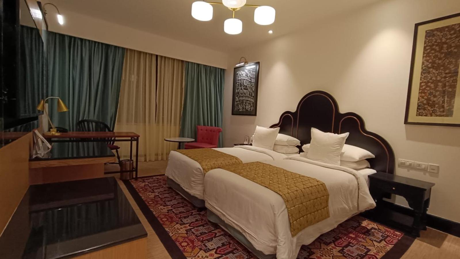 Twin Room - Photo 1