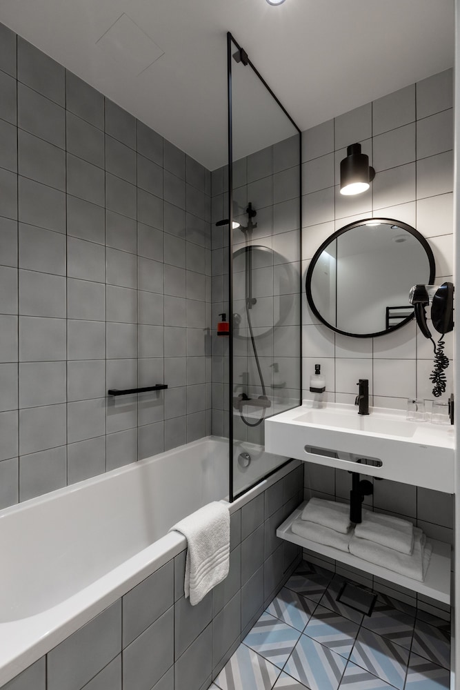Apartment - Photo 3