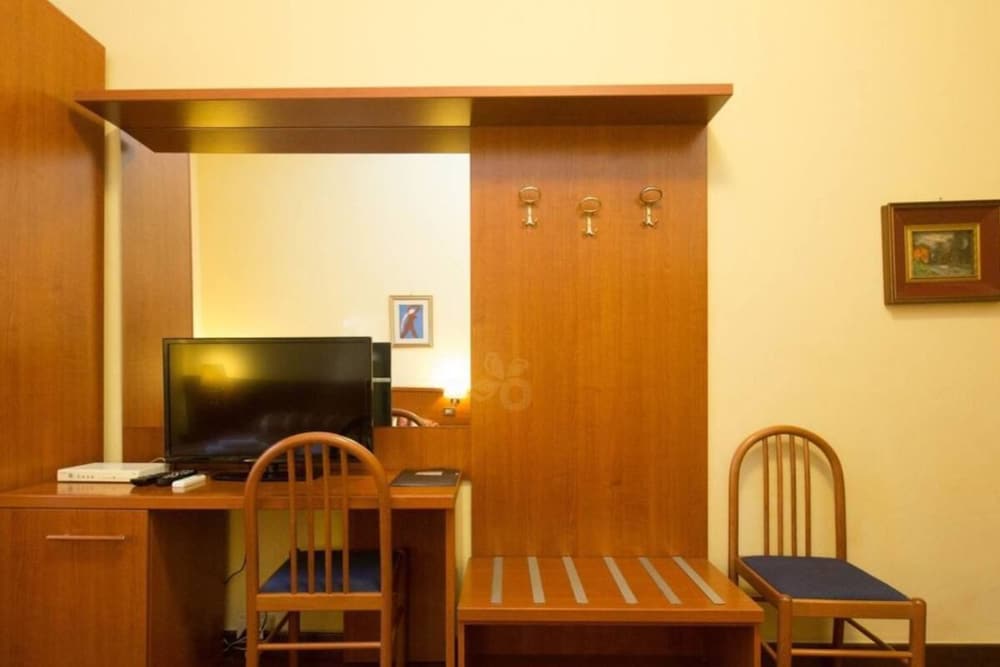 Standard Double or Twin Room (bagno privato) photo 3