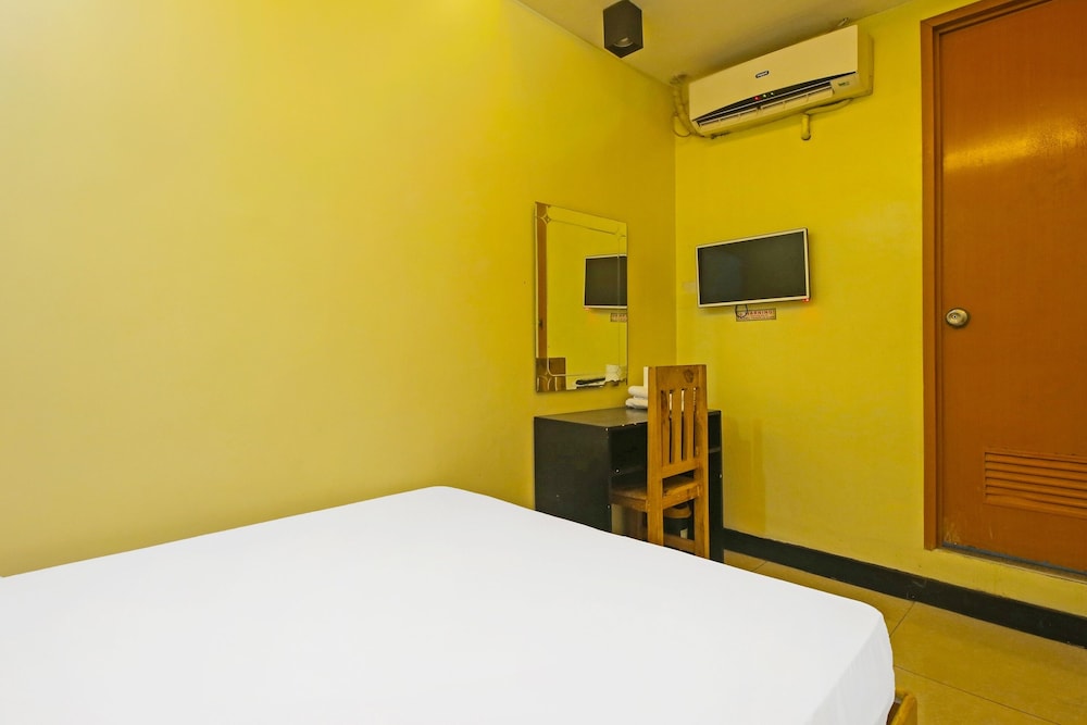 Economy Double Room photo 3