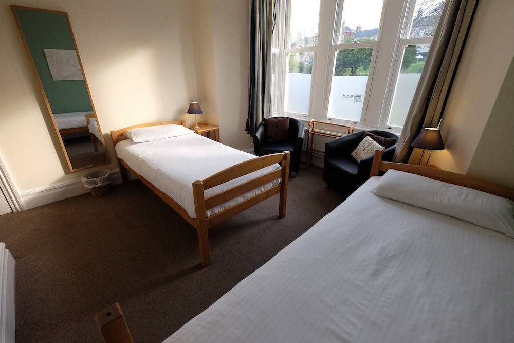 Twin Room (Room 1) photo 3