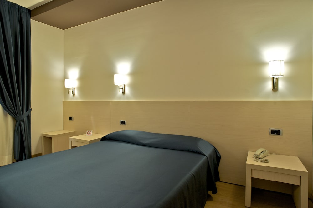 Double Room Single Use photo 3