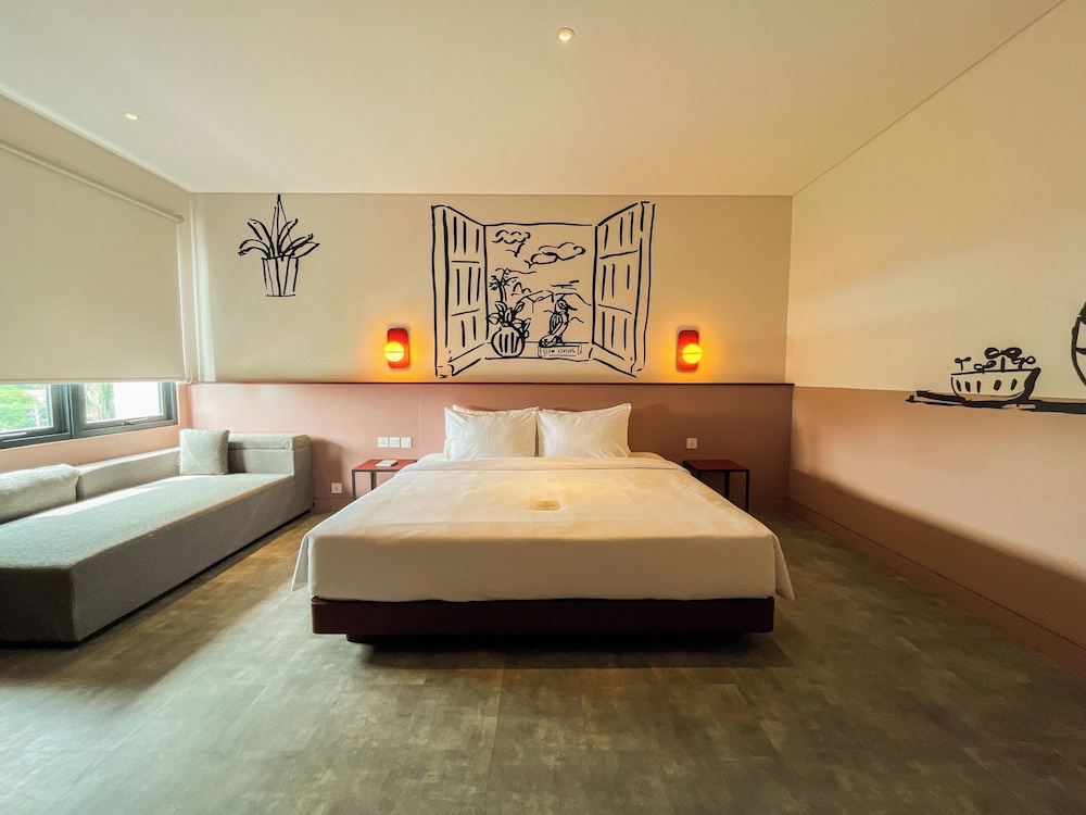 Suite Room With Breakfast