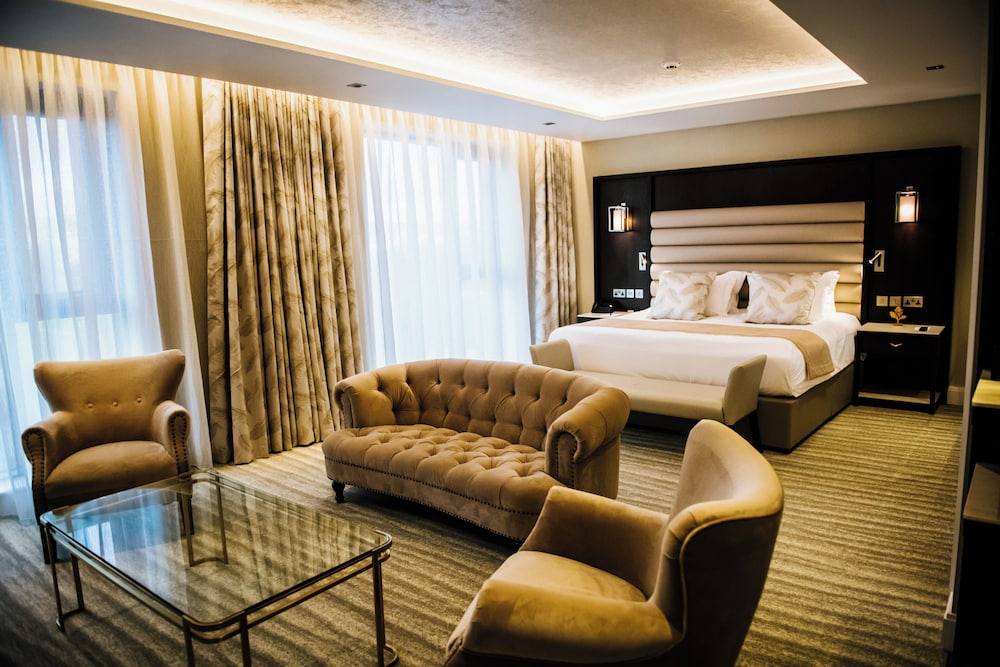 Superior Suite - Photo 1