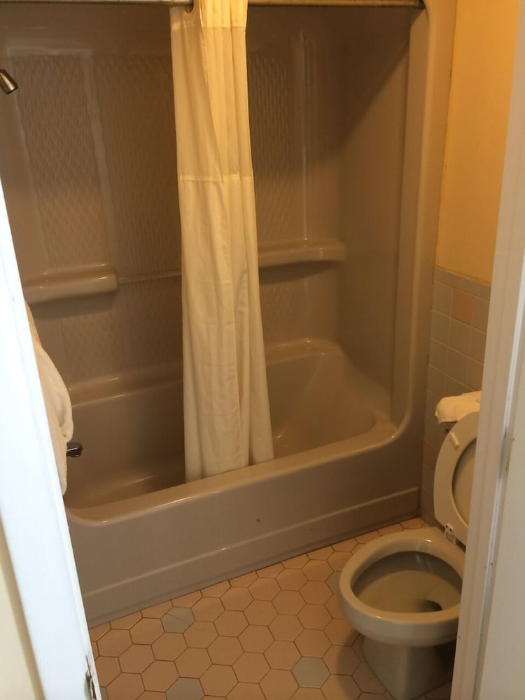 Deluxe Double Room, 2 Double Beds, River View photo 2