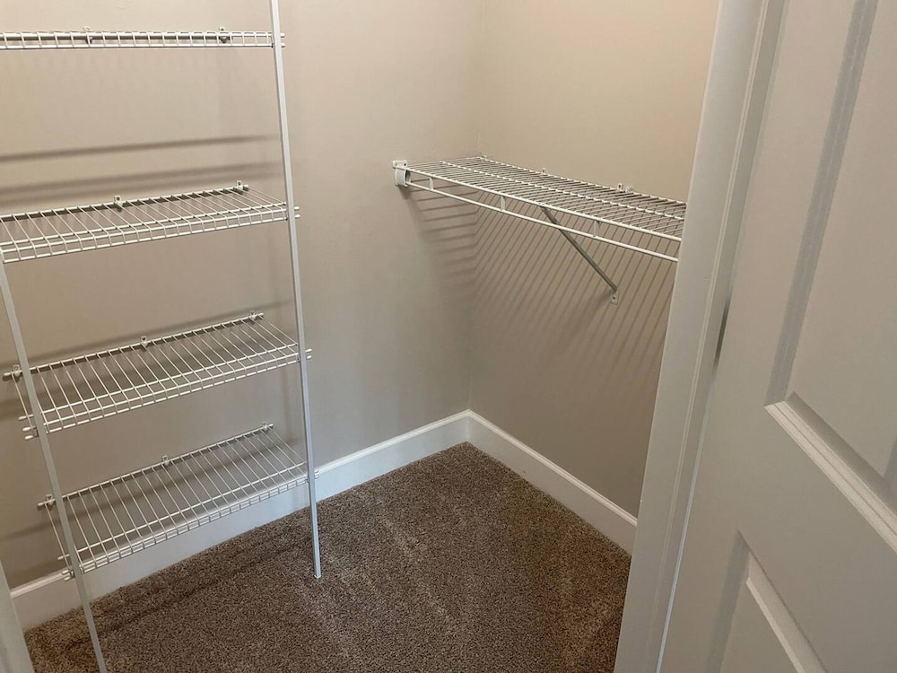 Polaris Luxury 2BR WFH Ready Pet Friendly, Billede 14