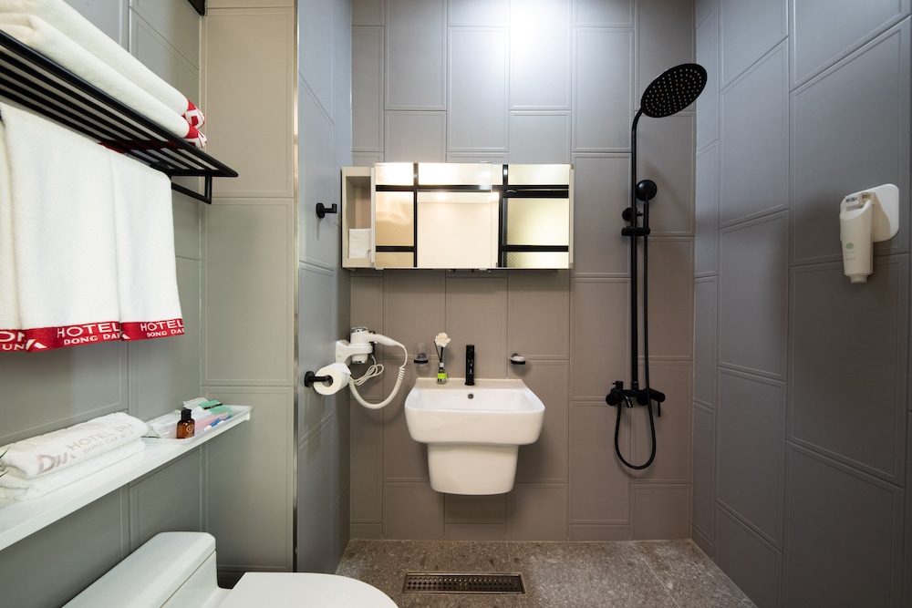 Standard Double Room - Photo 2