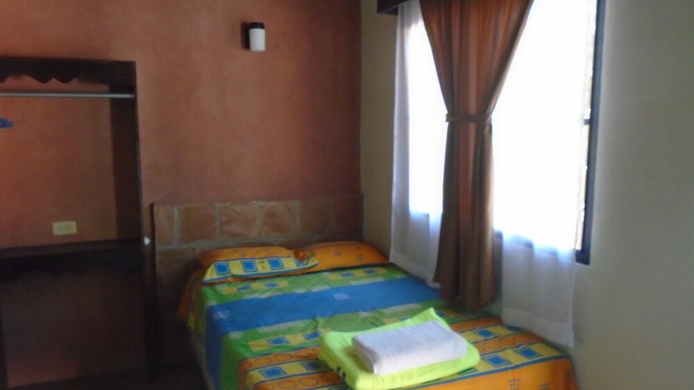 Classic Room, Ensuite photo 1