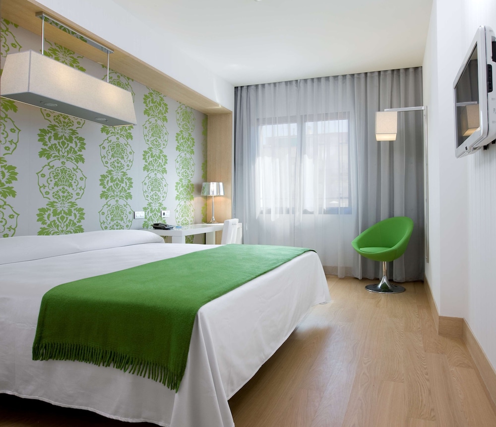 Standard Room (Extra Bed 3 Adults) photo 3