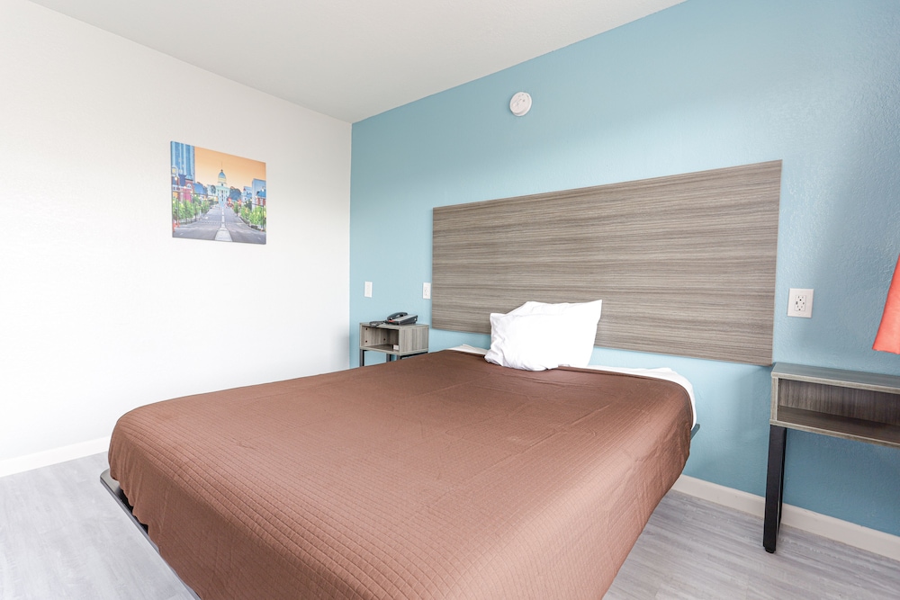 Basic Single Room photo 3