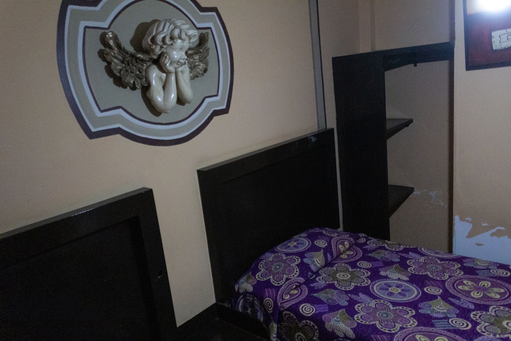 Standard Room, 2 Twin Beds photo 3