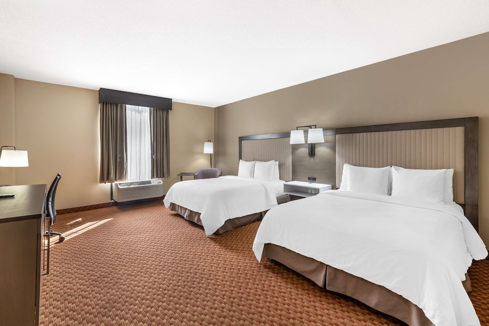 Standard Room, 2 Queen Beds, Accessible, Non Smoking