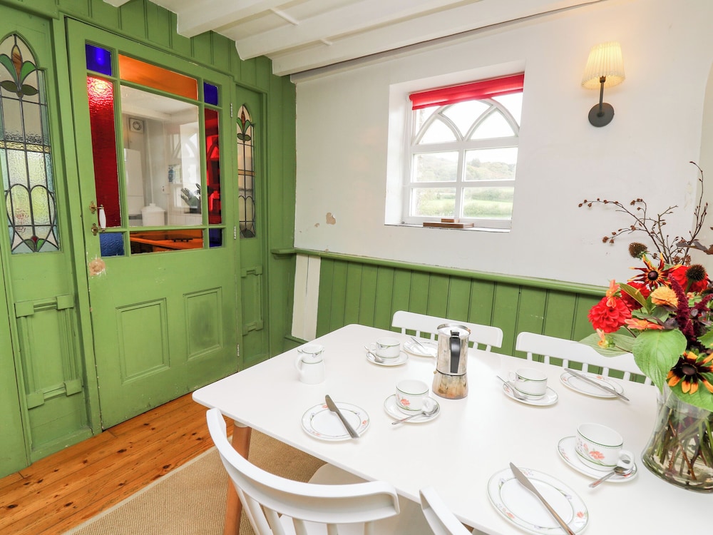 Cottage photo 1