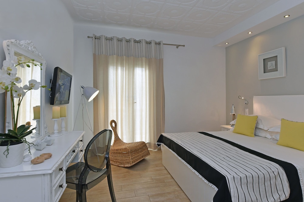 Superior Room, Balcony - Photo 16