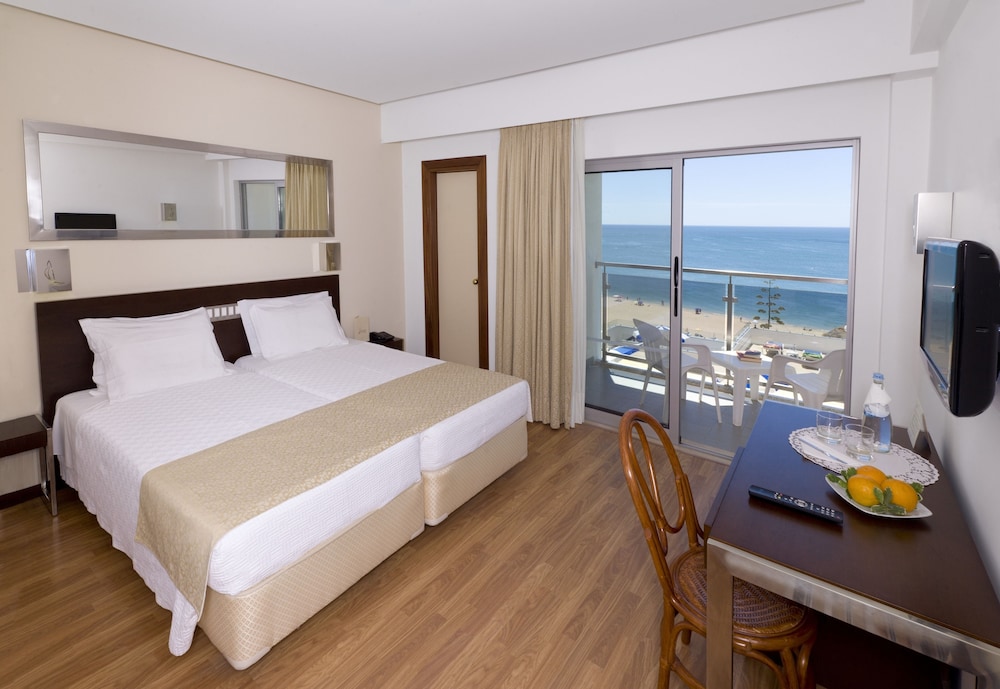 Twin Room, Partial Sea View - Photo 1