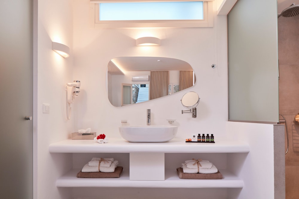 Junior Suite, Ground Floor - Photo 13