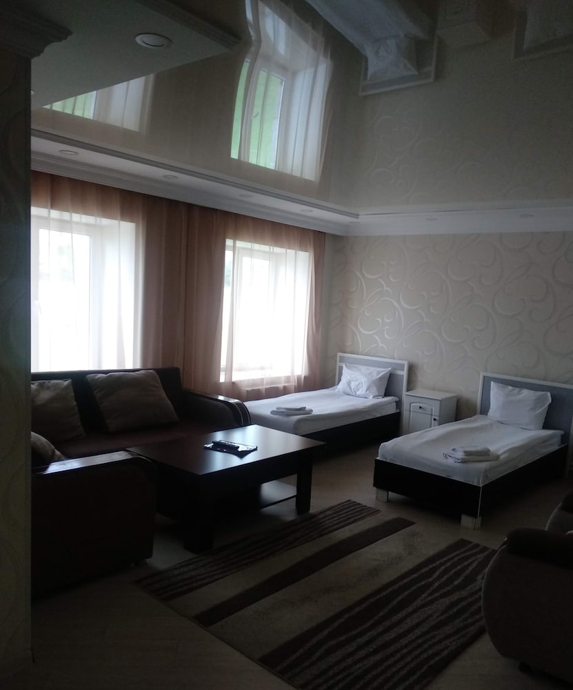 Standard Twin Room photo 2