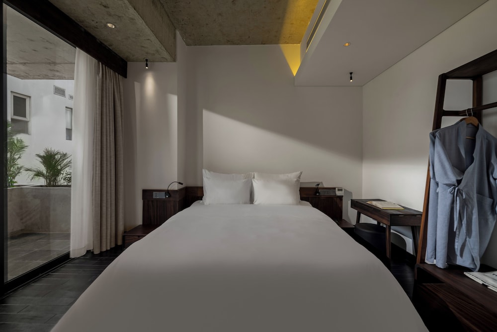 Executive Apartment